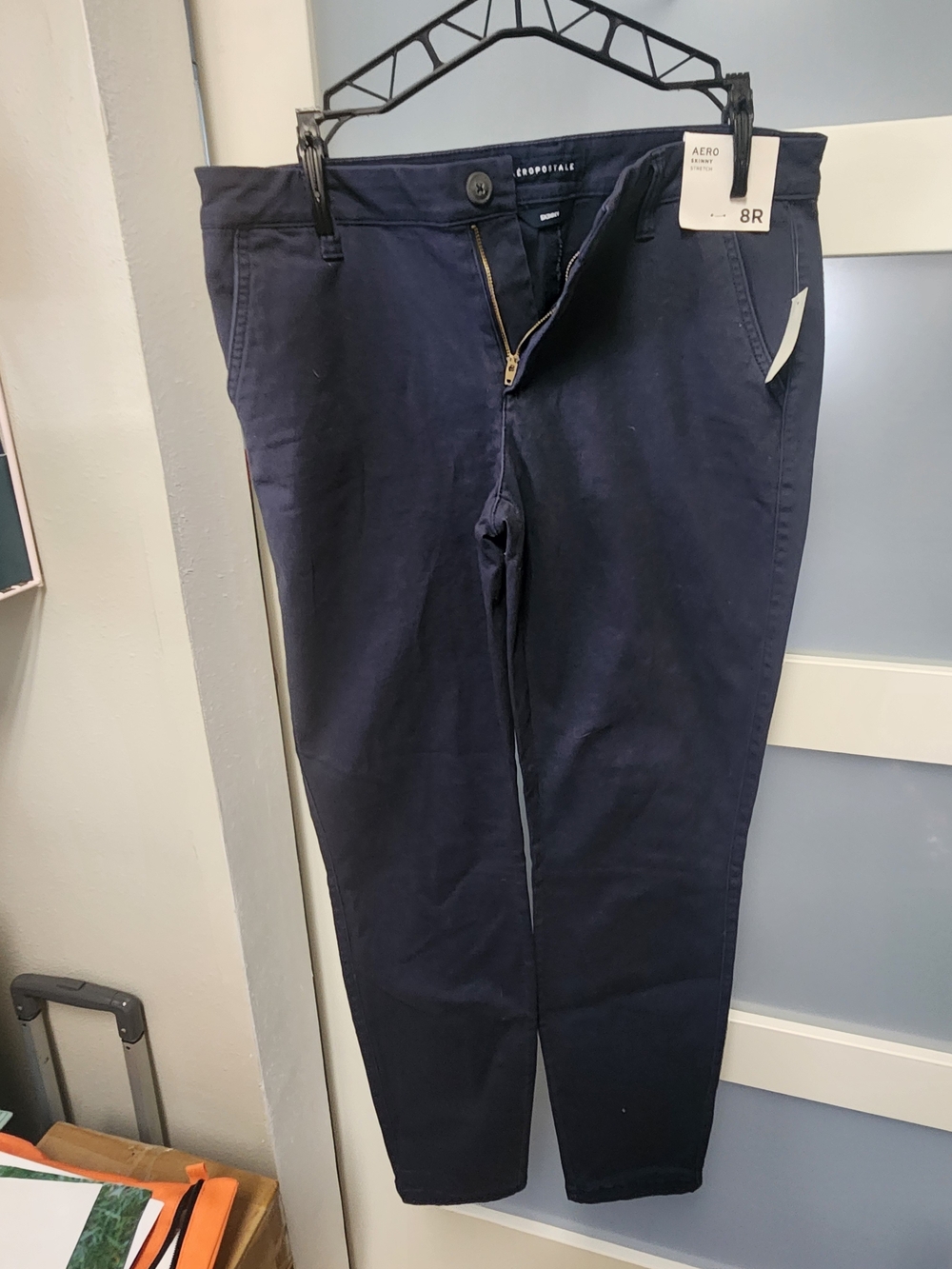 Aeropostale Women’s Navy Chino Pants